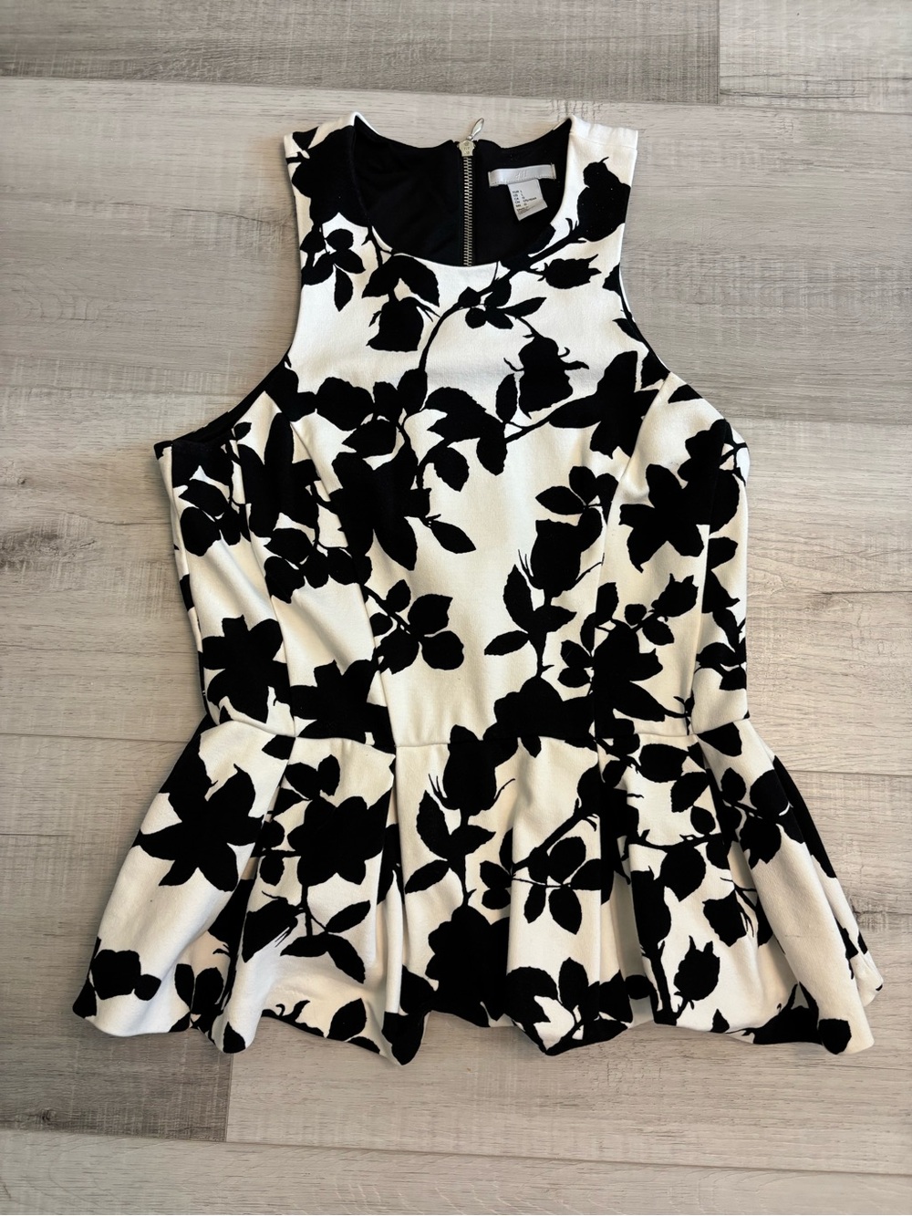 H&M Black & Cream Floral Peplum Camisole - Picture 6 of 11